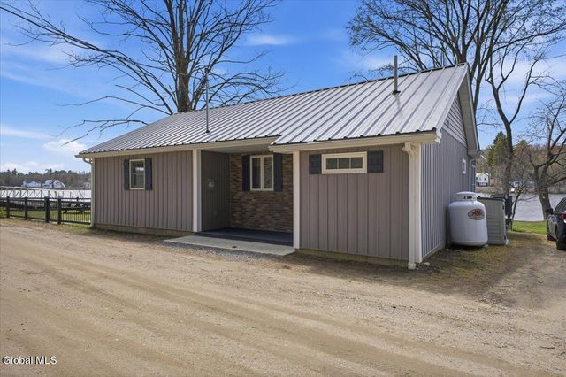 13 Terrace Dr Ext, Lake Luzerne, NY 12846