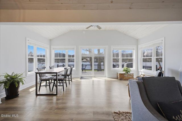 13 Terrace Dr Ext, Lake Luzerne, NY 12846