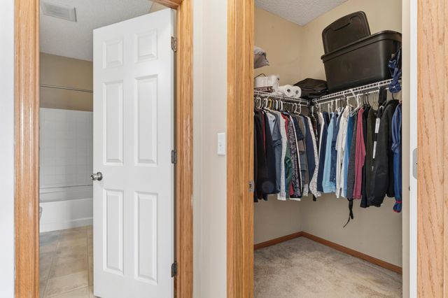 282 Emory Lane SE, Rochester, MN 55904