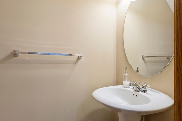 282 Emory Lane SE, Rochester, MN 55904