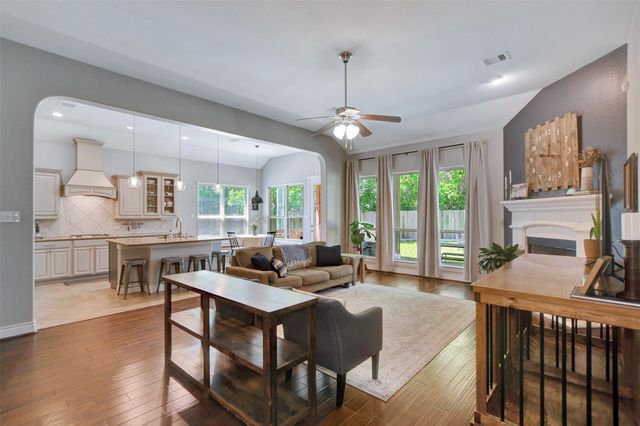 9618 Brannok Lane, Tomball, TX 77375