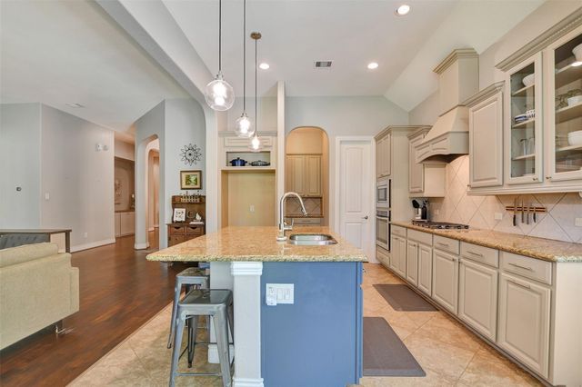 9618 Brannok Lane, Tomball, TX 77375