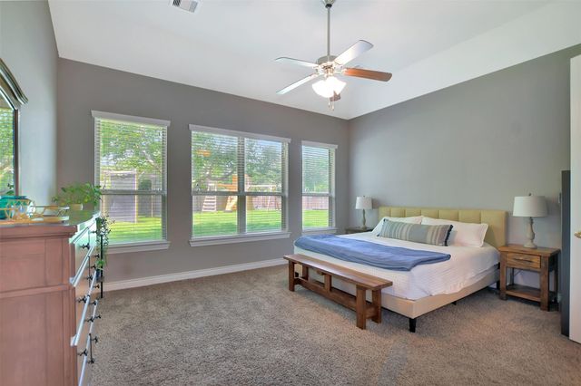 9618 Brannok Lane, Tomball, TX 77375