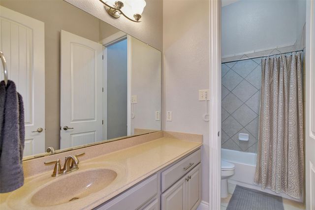 9618 Brannok Lane, Tomball, TX 77375