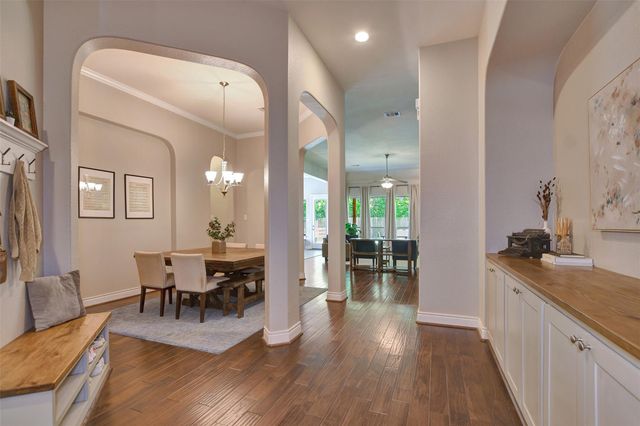 9618 Brannok Lane, Tomball, TX 77375