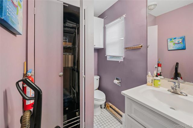 714 park ave, Long Beach, NY 11561