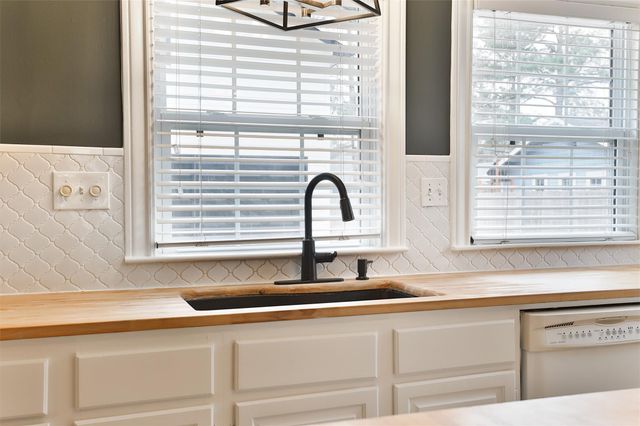 423 W 32nd Street, Houston, TX 77018