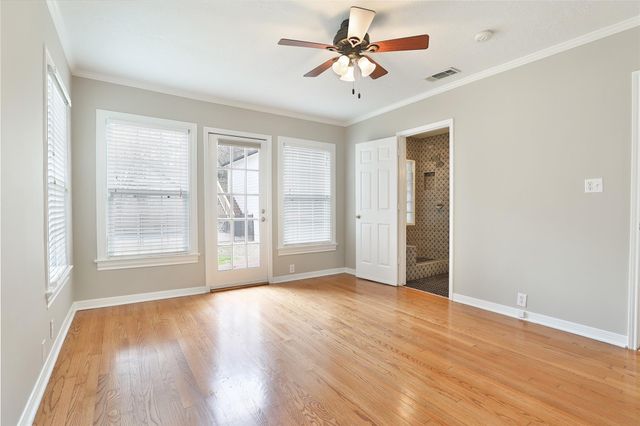 423 W 32nd Street, Houston, TX 77018