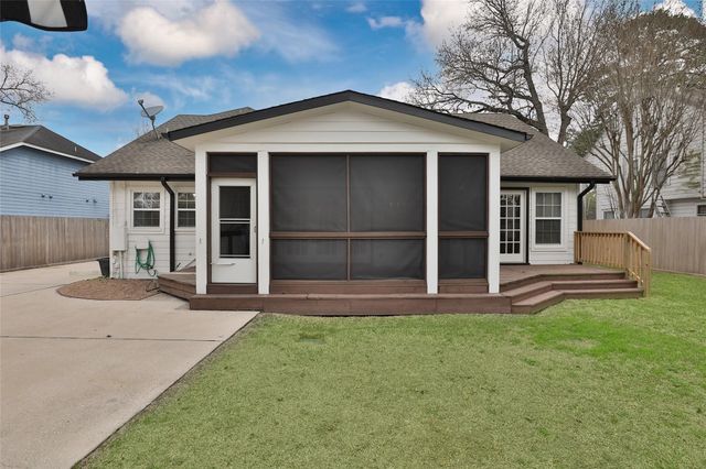423 W 32nd Street, Houston, TX 77018