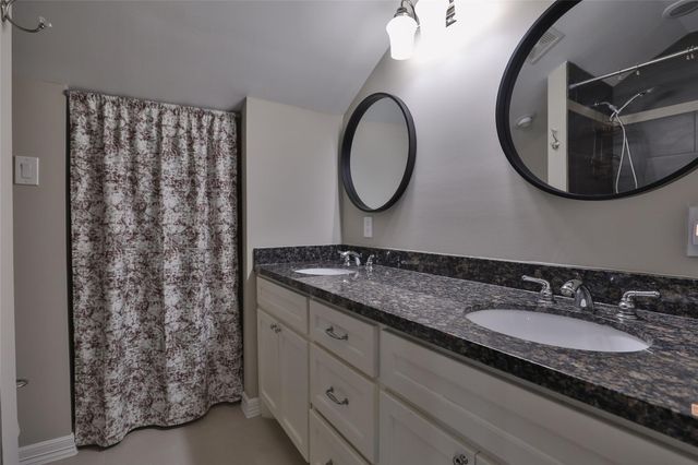 423 W 32nd Street, Houston, TX 77018