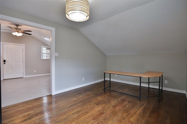 423 W 32nd Street, Houston, TX 77018