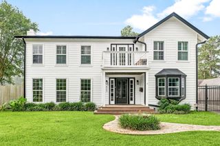 423 W 32nd Street, Houston, TX 77018