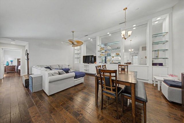 4203 Water Oak Court, Palm Beach Gardens, FL 33410