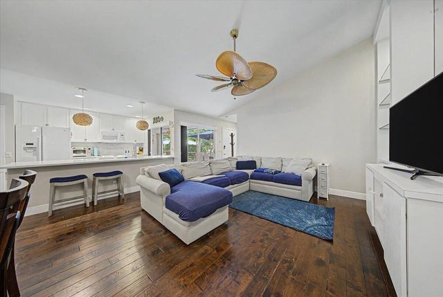 4203 Water Oak Court, Palm Beach Gardens, FL 33410