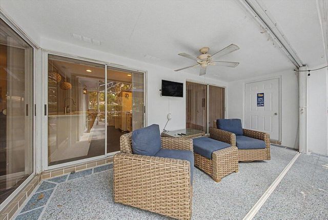 4203 Water Oak Court, Palm Beach Gardens, FL 33410