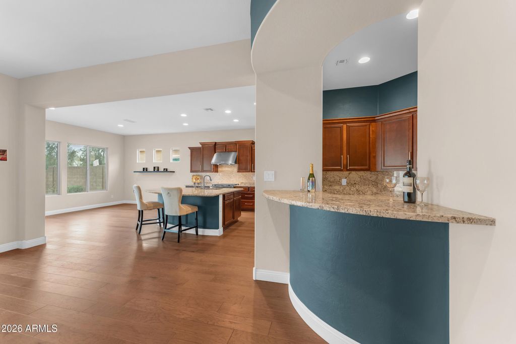 Image 18 of property listing at 7369 W CACTUS WREN Way, Florence, AZ 85132