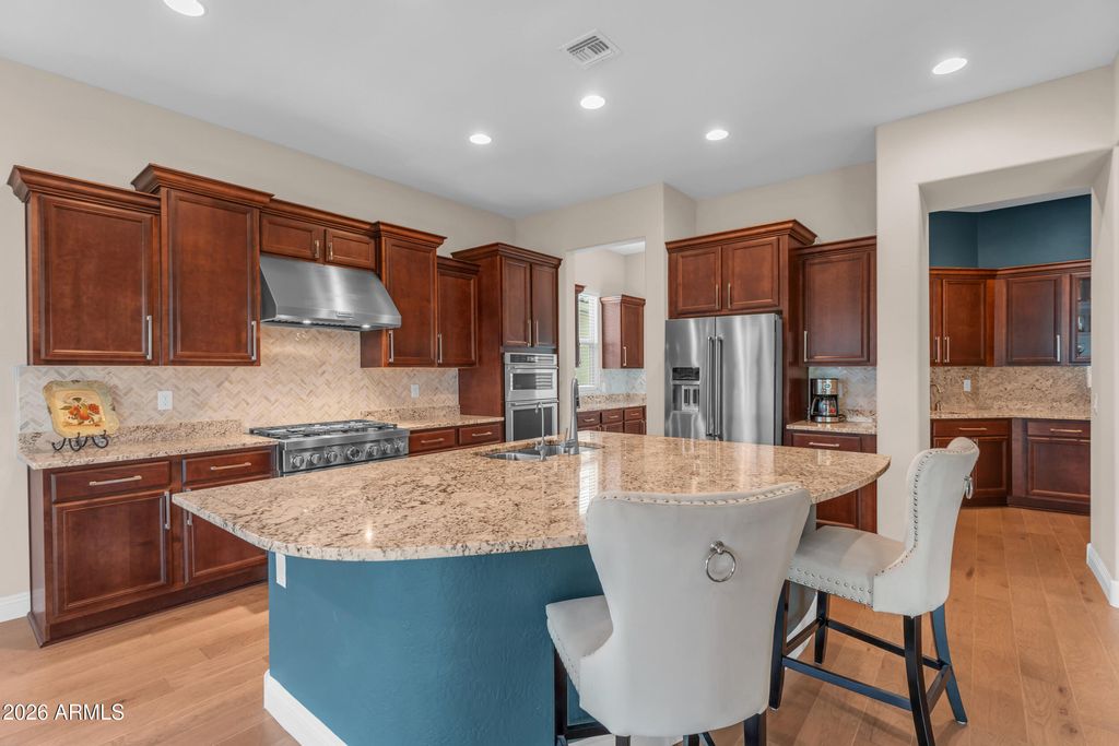 Image 19 of property listing at 7369 W CACTUS WREN Way, Florence, AZ 85132