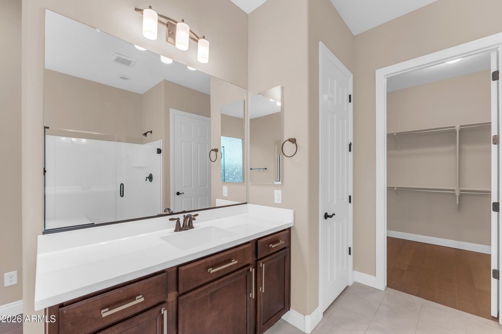 Image 32 of property listing at 7369 W CACTUS WREN Way, Florence, AZ 85132