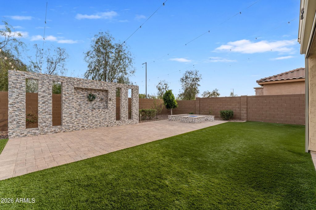 Image 59 of property listing at 7369 W CACTUS WREN Way, Florence, AZ 85132