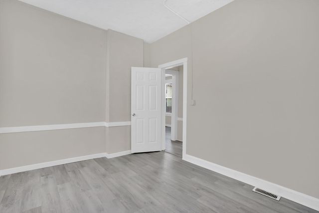 139 Bay St, Springfield, MA 01109
