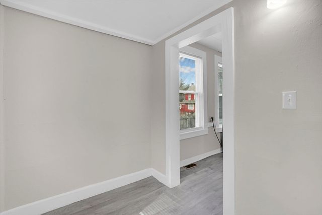 139 Bay St, Springfield, MA 01109