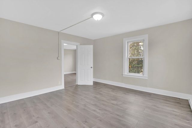 139 Bay St, Springfield, MA 01109