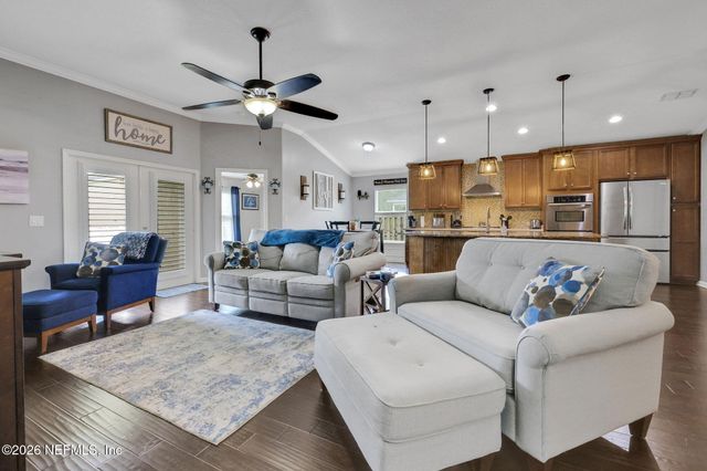 1521 LANTERN LIGHT Trail, Middleburg, FL 32068