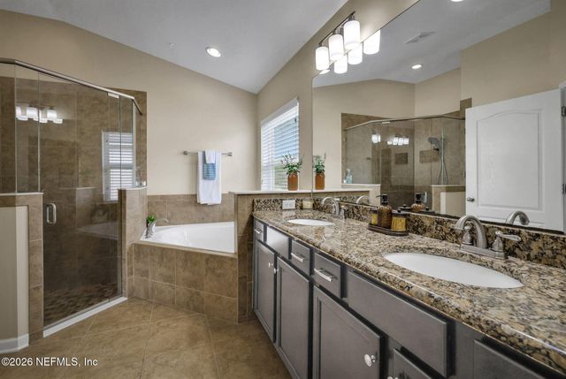 1521 LANTERN LIGHT Trail, Middleburg, FL 32068