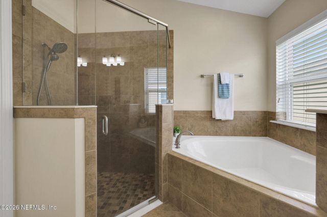 1521 LANTERN LIGHT Trail, Middleburg, FL 32068