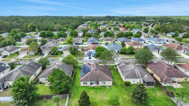 1521 LANTERN LIGHT Trail, Middleburg, FL 32068