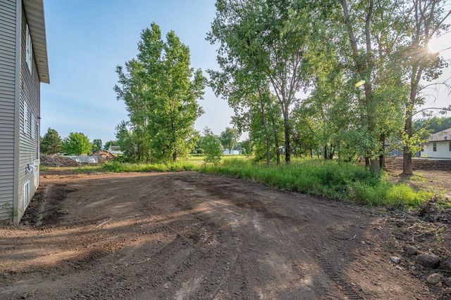 1631 EMERSON COURT, Green Bay, WI 54313