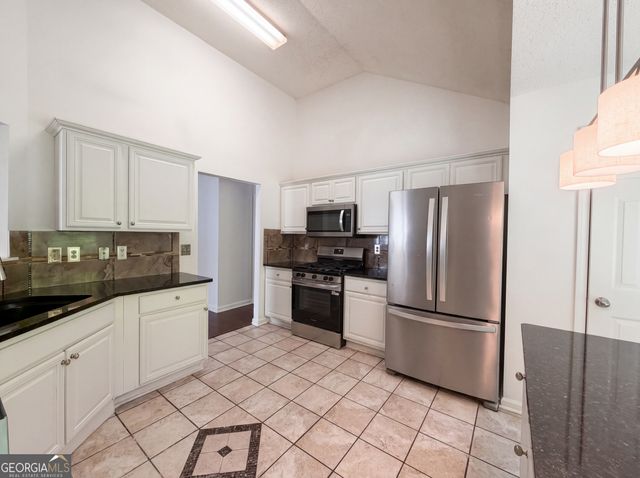 345 Espana Street, South Fulton, GA 30349