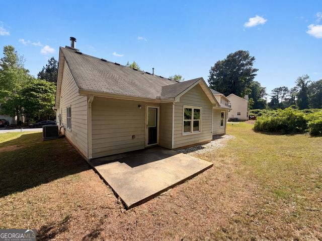 345 Espana Street, South Fulton, GA 30349