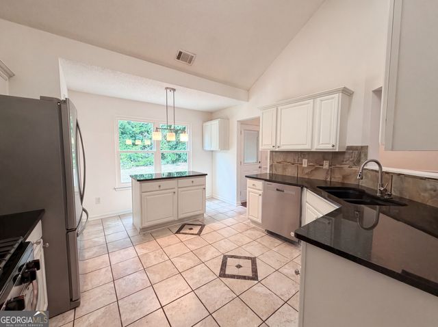 345 Espana Street, South Fulton, GA 30349