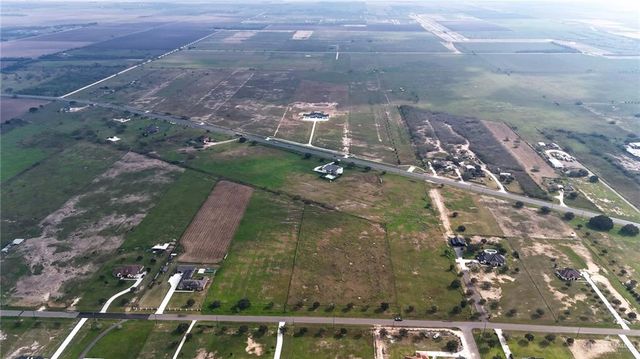 23540 Oak Hill Drive, Monte Alto, TX 78538