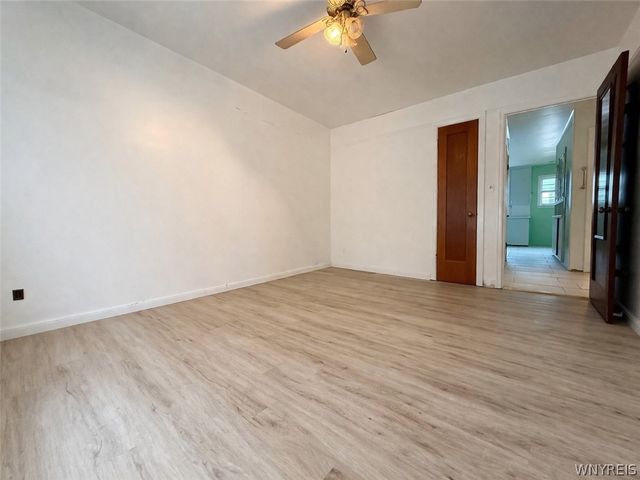 3534 Ferry Avenue, Niagara Falls, NY 14301