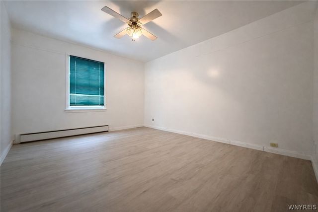 3534 Ferry Avenue, Niagara Falls, NY 14301