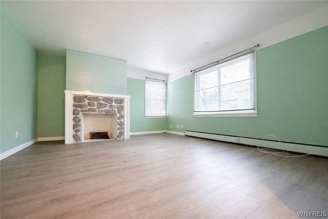 3534 Ferry Avenue, Niagara Falls, NY 14301