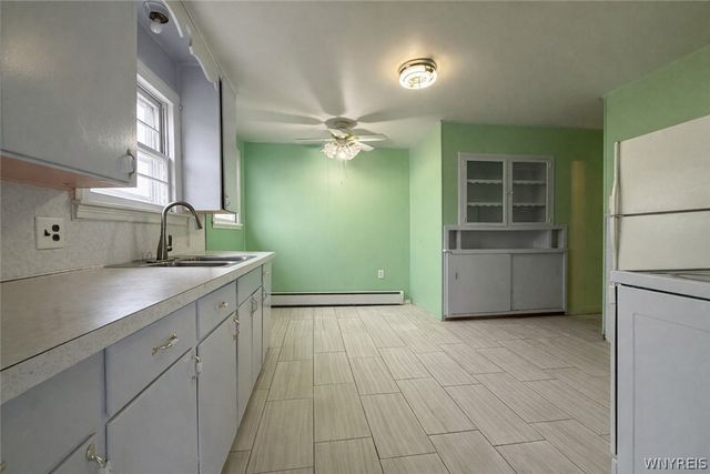 3534 Ferry Avenue, Niagara Falls, NY 14301