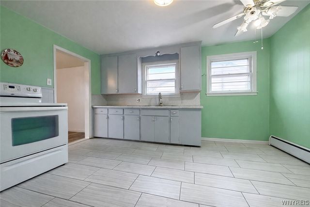 3534 Ferry Avenue, Niagara Falls, NY 14301