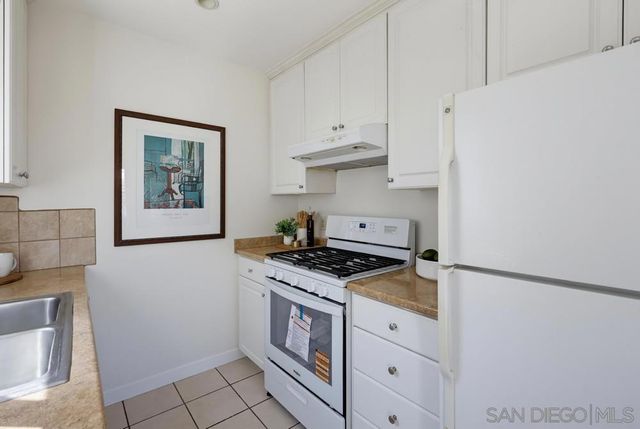 4733 35 Orchard Avenue, San Diego, CA 92107