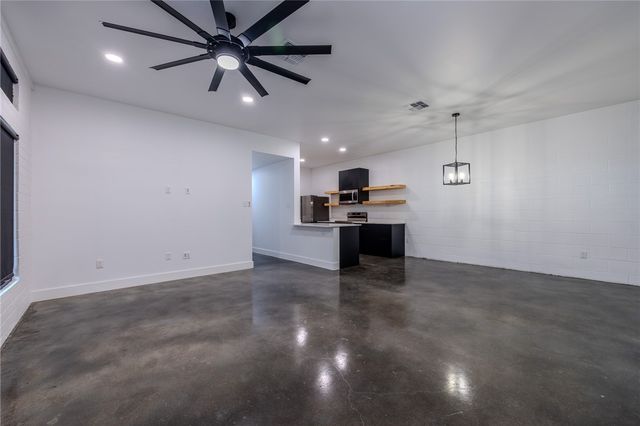 626 Glazebrook St A, Corpus Christi, TX 78404