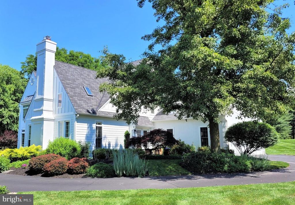 9 WEATHERFIELD DRIVE, Newtown, PA 18940