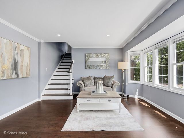 5524 S Bruner Street, Hinsdale, IL 60521