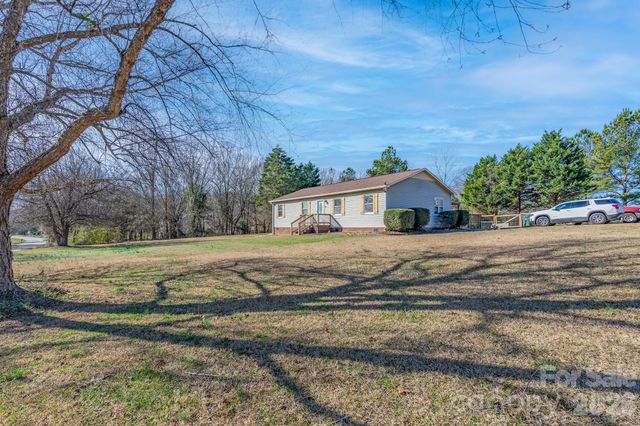 5129 harmony church Road, Edgemoor, SC 29712
