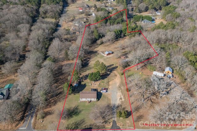 5129 harmony church Road, Edgemoor, SC 29712