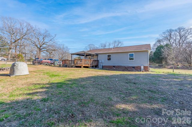 5129 harmony church Road, Edgemoor, SC 29712