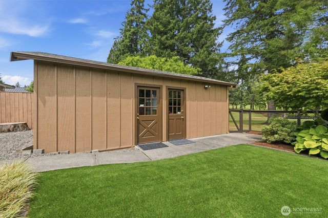 216 131st Avenue NE, Bellevue, WA 98005