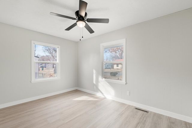 1820 S Bleckley Dr, Wichita, KS 67218