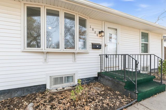 1820 S Bleckley Dr, Wichita, KS 67218